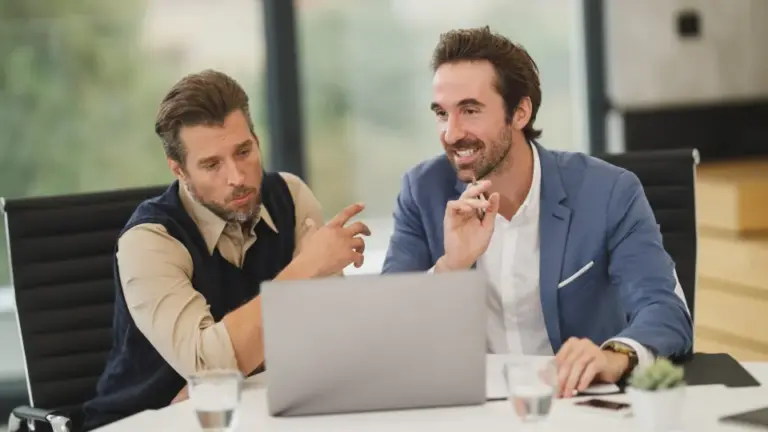 SociallBizMagazine.com – Innovation Meets Business Growth!